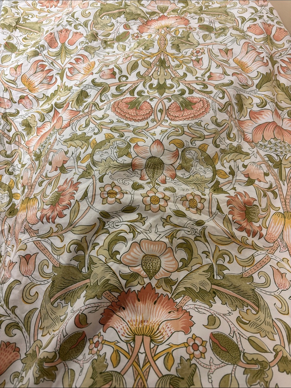 William Morris at Home floral duvet and shams full/queenl